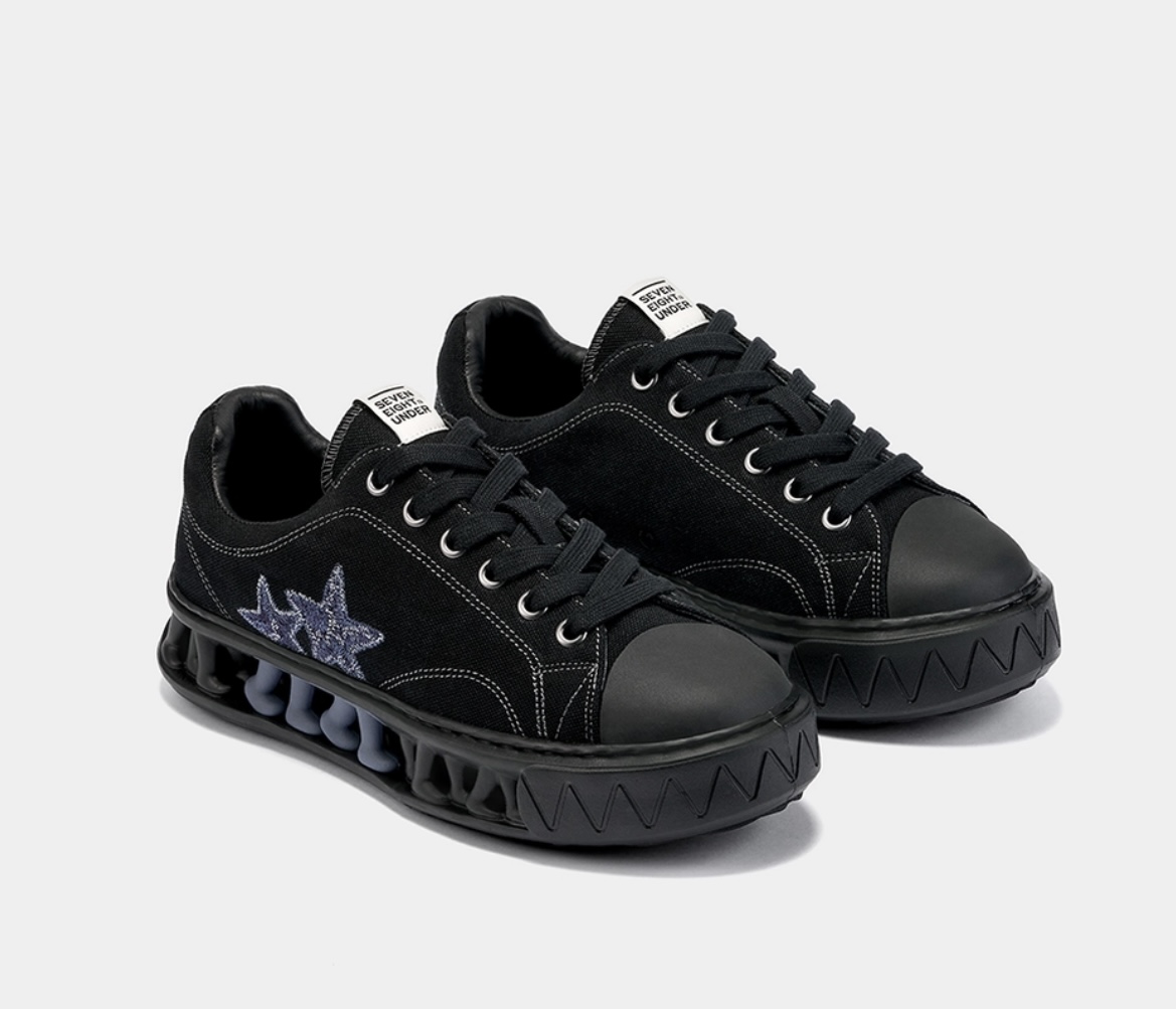 Scarpe 78 under "M-6 ash black"